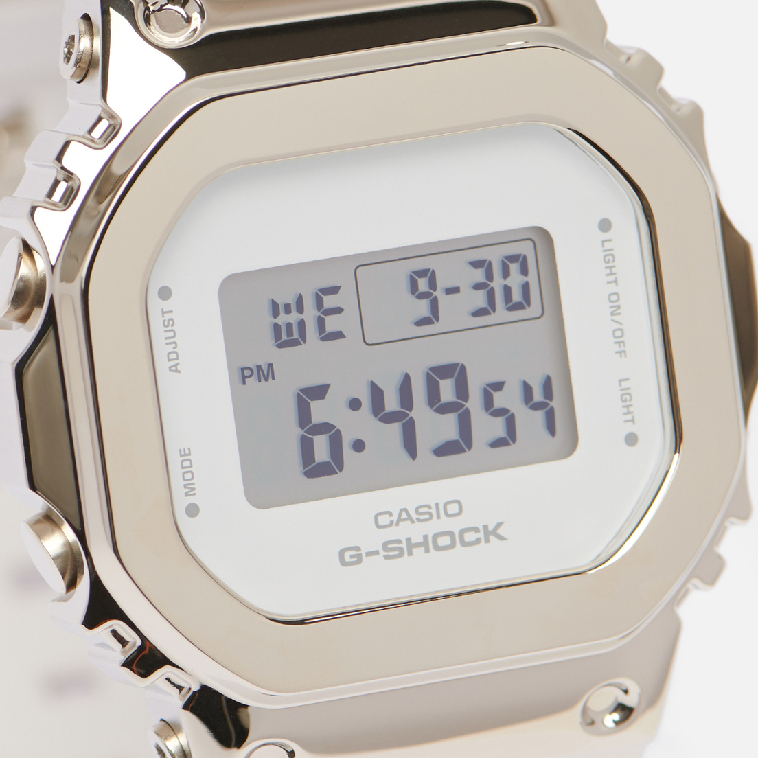Женские часы CASIO G-SHOCK GM-S5600G-7ER